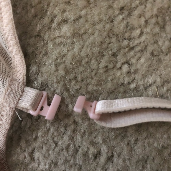 Victoria’s Secret bra - Picture 4 of 5